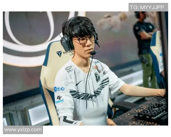 电竞实时数据解析和平精英中IG战队的战术控制与策略深度剖析 电竞实时数据解析和平精英中IG战队的战术控制与策略深度剖析